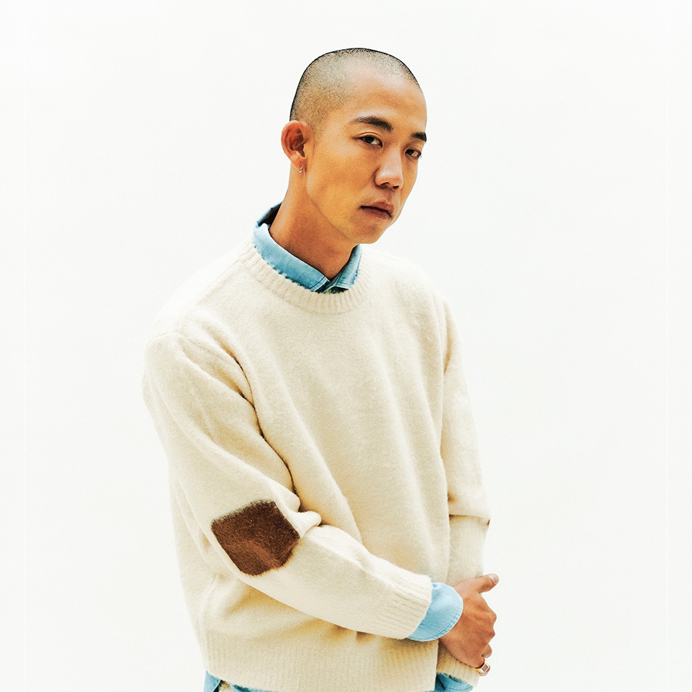 CREAM-BROWN ELBOW PATCHED SWEATER
